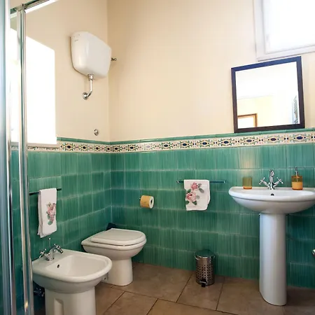 Nocleg ze śniadaniem Vinslounge 2*