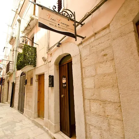 Vinslounge לינה וארוחת בוקר