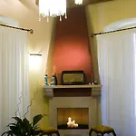 Vinslounge 4*