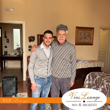 Vinslounge فندق مبيت وإفطار بارليتا