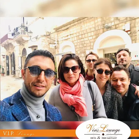 Vinslounge Bed & Breakfast 4*