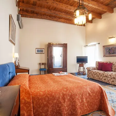 Vinslounge Bed & Breakfast Barletta