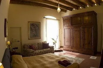 Bed & Breakfast Vinslounge Barletta