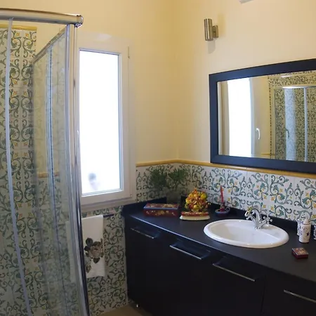 Bed and Breakfast Vinslounge Μπαρλέτα